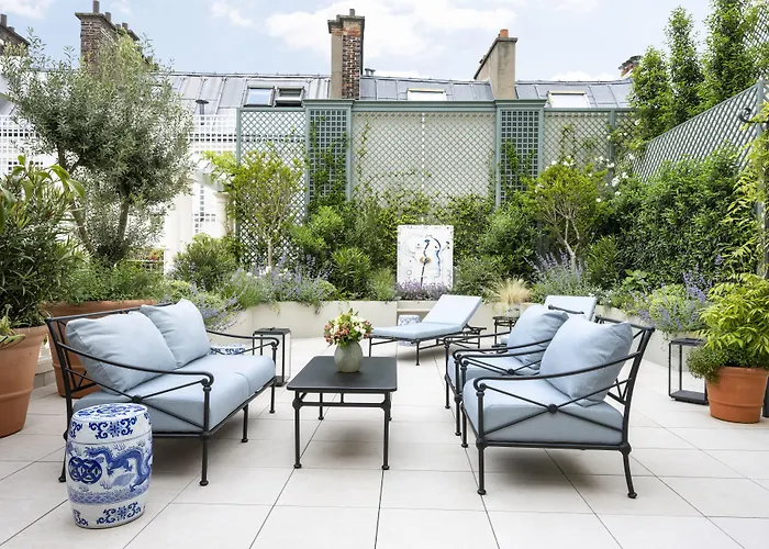 Le Bristol Paris, Oetker Hotel