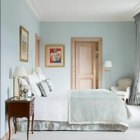 Le Bristol Paris, Oetker 5* Paris