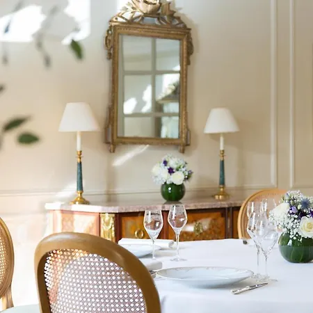 Le Bristol Paris, Oetker 5*