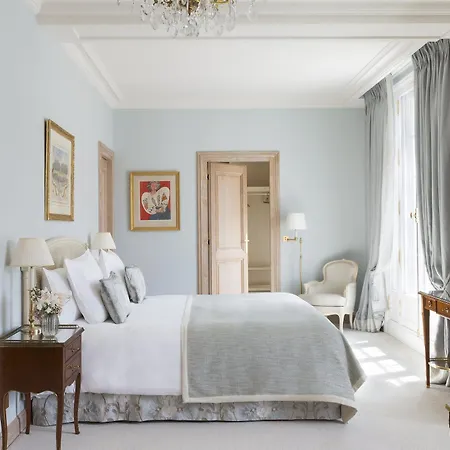 Le Bristol Paris, Oetker 5*