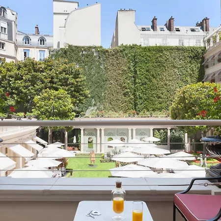 Le Bristol Paris, Oetker 5* Paris