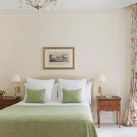 Le Bristol Paris, Oetker 5* Paris