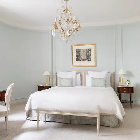Le Bristol Paris, Oetker Hotel Paris