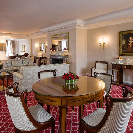 Le Bristol Paris, Oetker