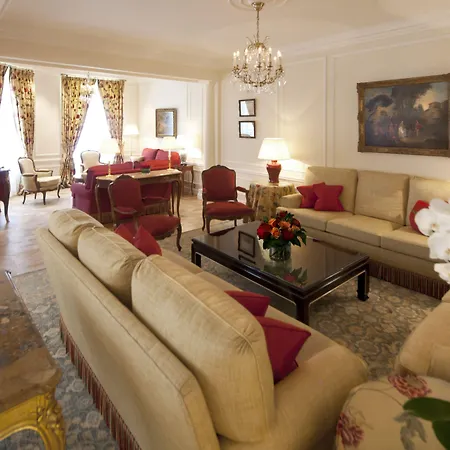 Le Bristol Paris, Oetker 5*