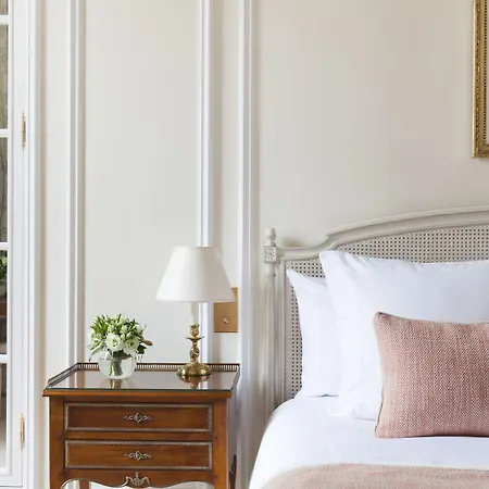 Le Bristol Paris, Oetker 5* Paris