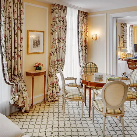 Le Bristol Paris, Oetker 5* باريس