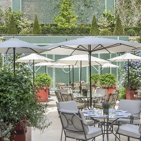 Le Bristol Paris, Oetker 5*