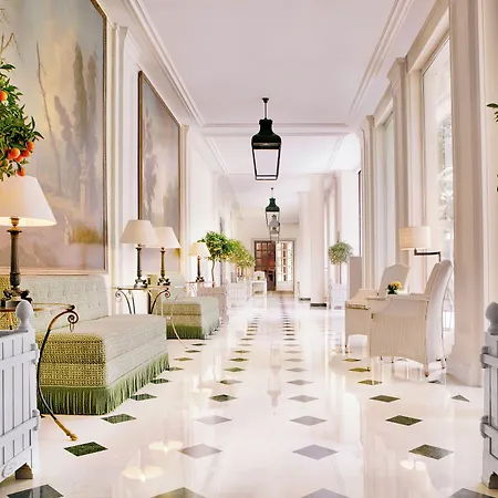 Le Bristol Paris, Oetker 5* Paris