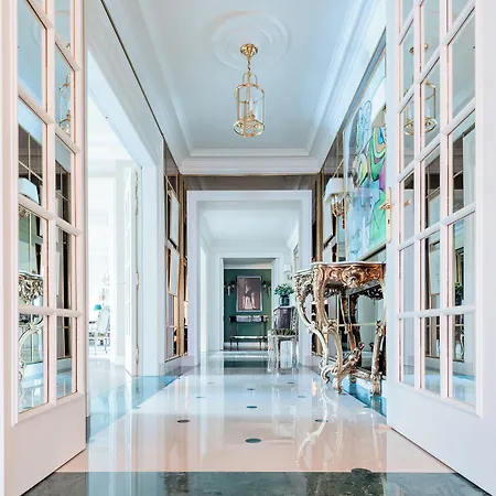 Le Bristol Paris, Oetker Hotel