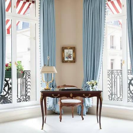 Le Bristol Paris, Oetker Hotel Paris