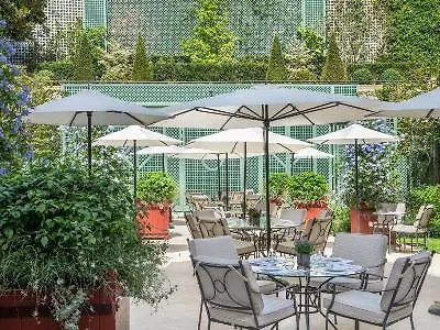 Le Bristol Paris, Oetker ホテル