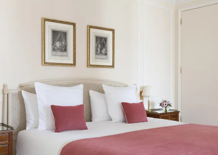 Hotell Le Bristol Paris, Oetker 5*