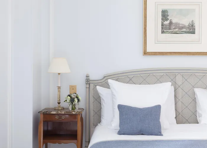 Le Bristol Paris, Oetker 5*