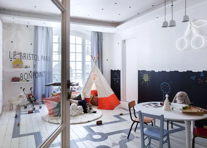 Le Bristol Paris, Oetker Hotell 5*