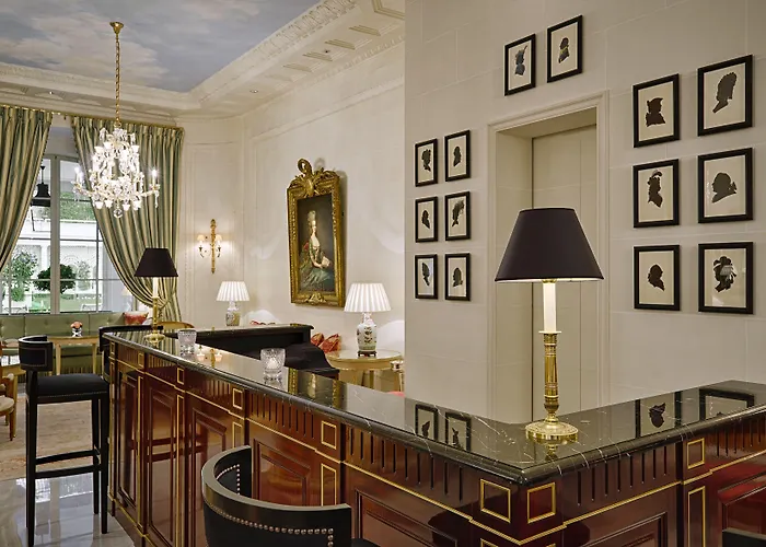 Le Bristol Paris, Oetker