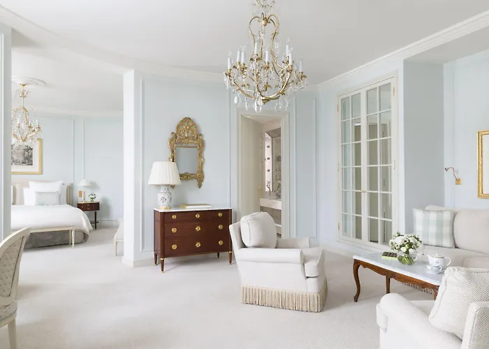 Le Bristol Paris, Oetker 파리