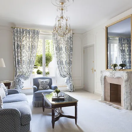 Le Bristol Paris, Oetker 파리