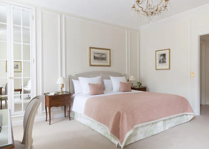 Le Bristol Paris, Oetker 호텔 파리