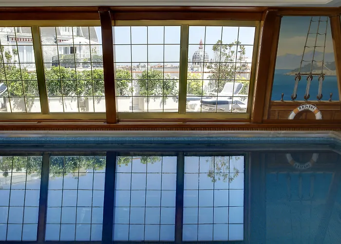 Le Bristol Paris, Oetker 5* 파리