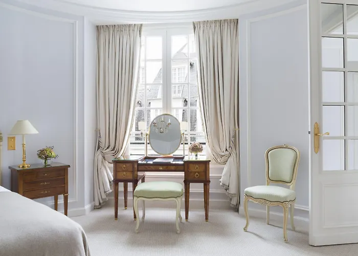 Le Bristol Paris, Oetker 호텔 파리