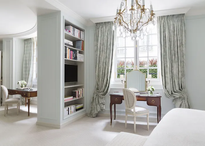 Le Bristol Paris, Oetker 호텔 파리