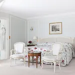 Le Bristol Paris, Oetker 호텔 5*