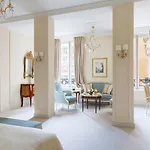 Le Bristol Paris, Oetker 5*