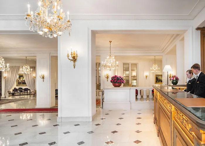 Le Bristol Paris, Oetker فندق 5*