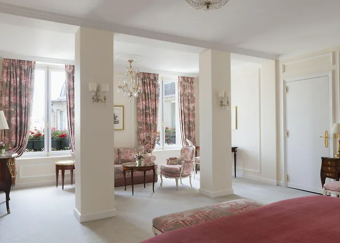 Le Bristol Paris, Oetker 5* باريس